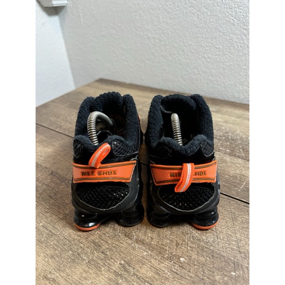 Nike Shox TL Nova Black Orange Sneakers CK2085-001 Size 8.5 Used Womens Shoes - Picture 4 of 7